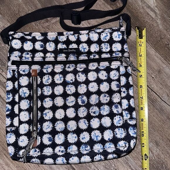 VERA BRADLEY CANVAS blue splash crossbody bag-iPad bag - Picture 2 of 9